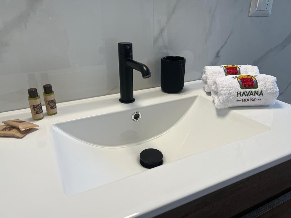 Havana House Apartman Bari Kültér fotó